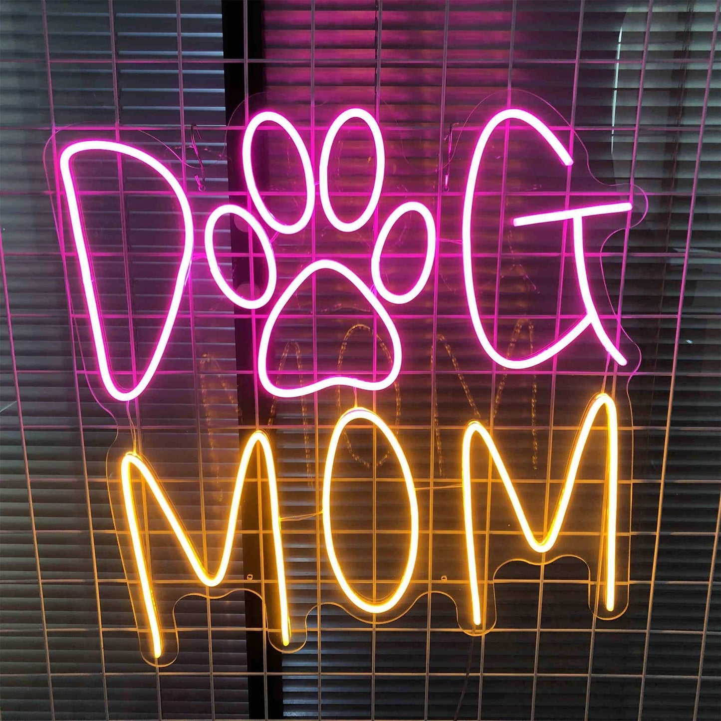 DOG MOM NEON SIGN LIGHTS